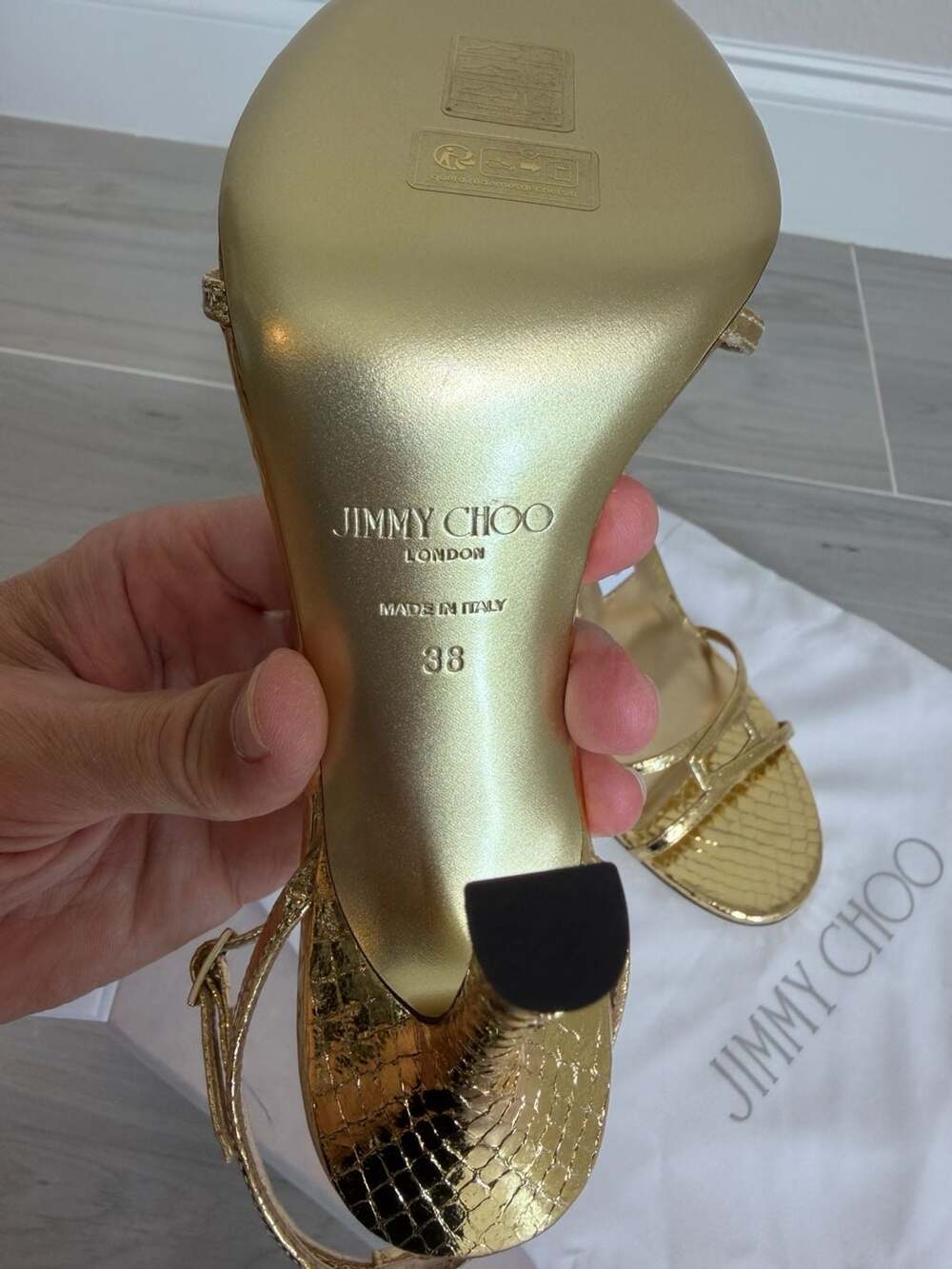 Jimmy Choo Leo 100 Gold Candy Wrap Leather Heels Sandals EU 38 US 8 - Picture 4 of 10